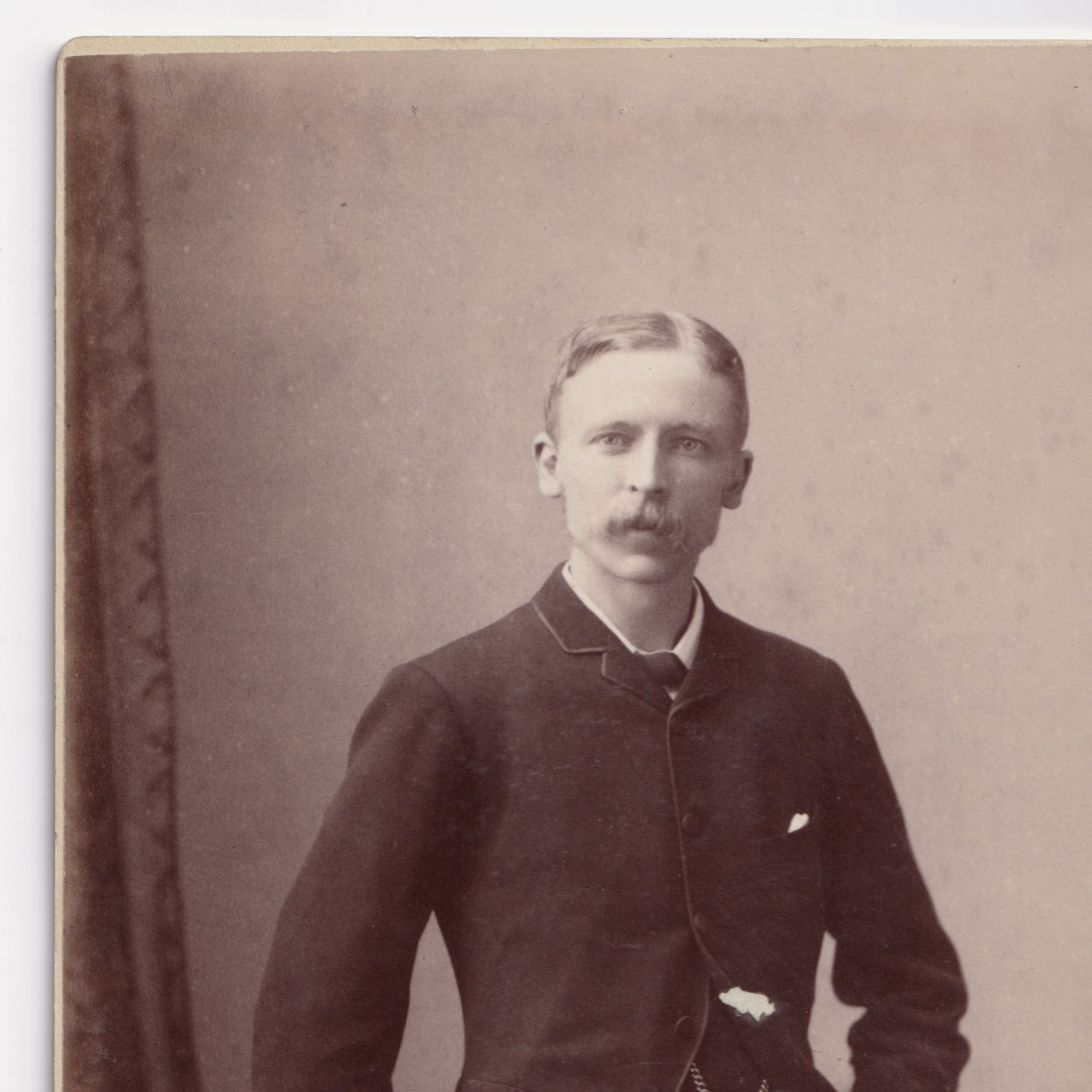 Cabinet Card: Cabinet Card: Bara, AYR. N.B Card, Young Man, Possibly an Arthur Duncan.: catalogue image 4