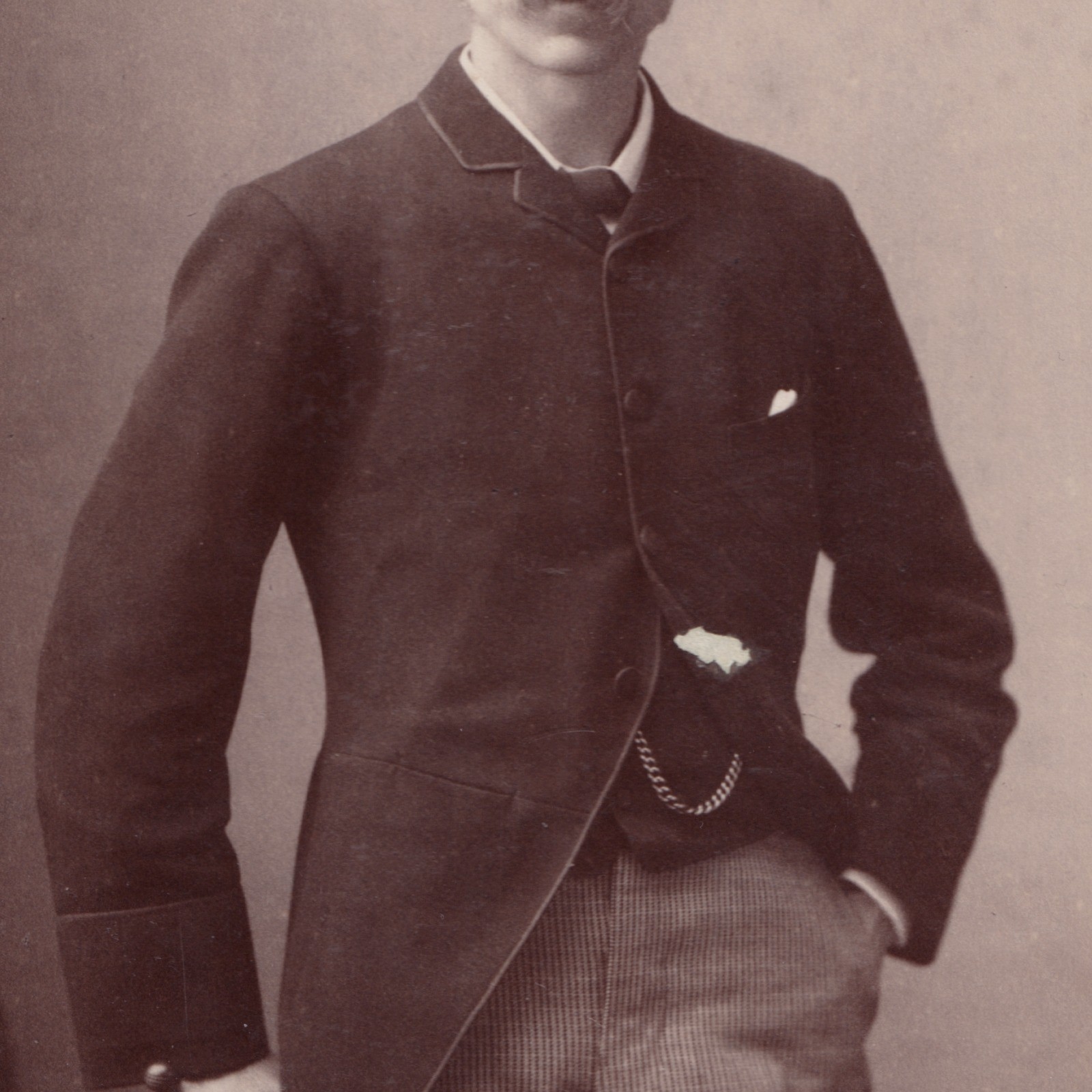 Cabinet Card: Cabinet Card: Bara, AYR. N.B Card, Young Man, Possibly an Arthur Duncan.: catalogue image 8