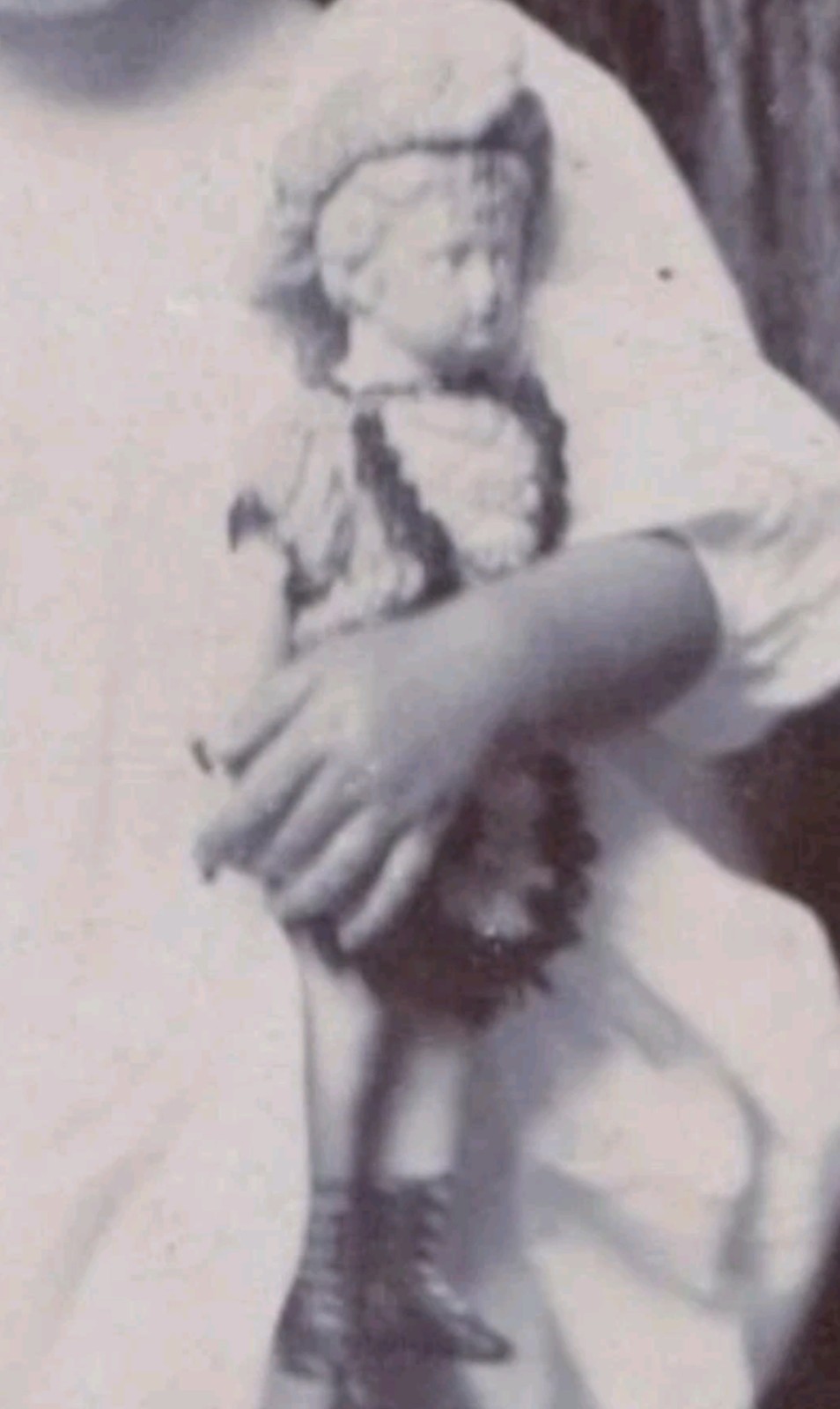 Cabinet Card: Cabinet Card: Children with Doll. A.R. Perry, Hastings.: catalogue image 7