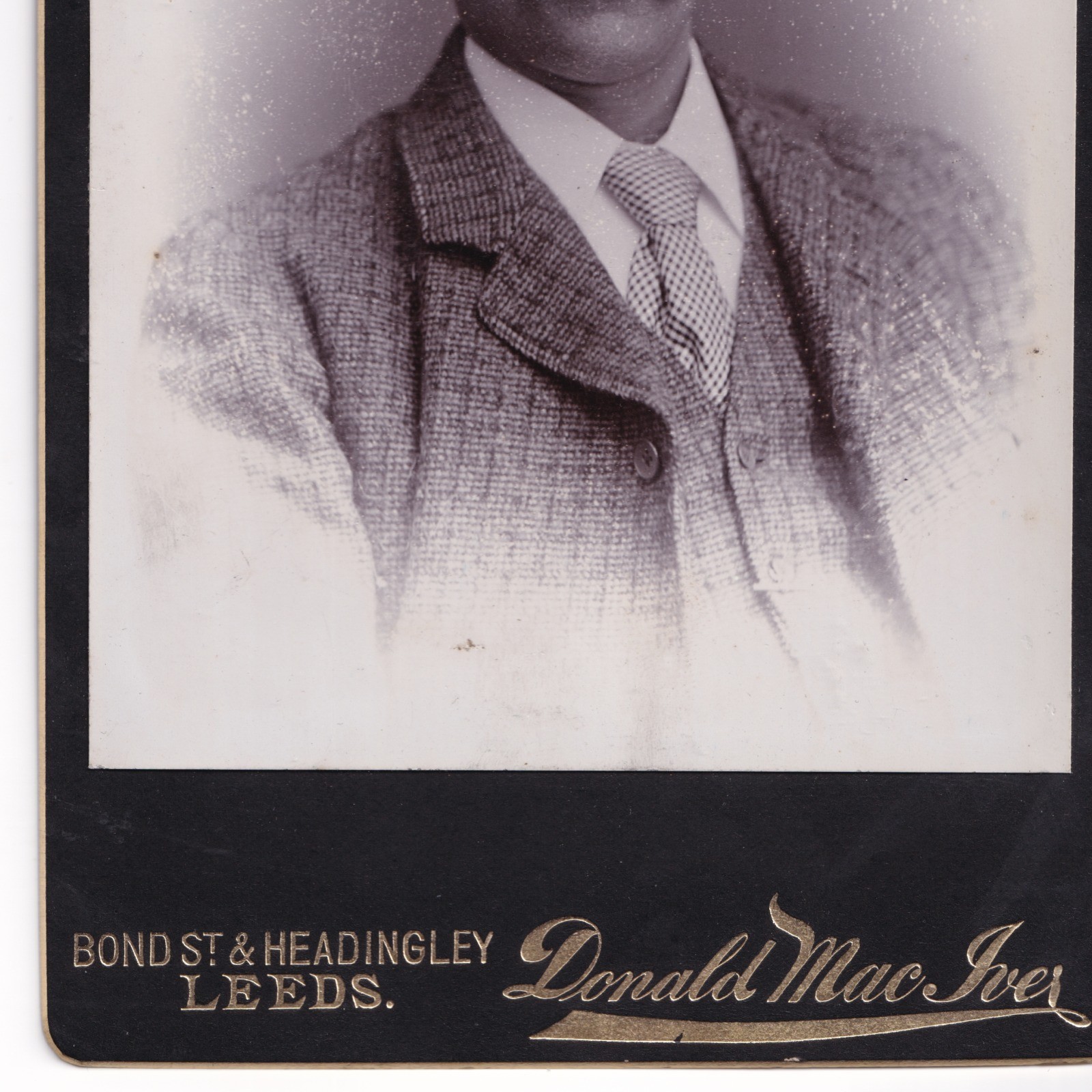 Cabinet Card: Cabinet Card: Donald MacIver, Leeds Card. Man in Tweed Style Suit.: catalogue image 6