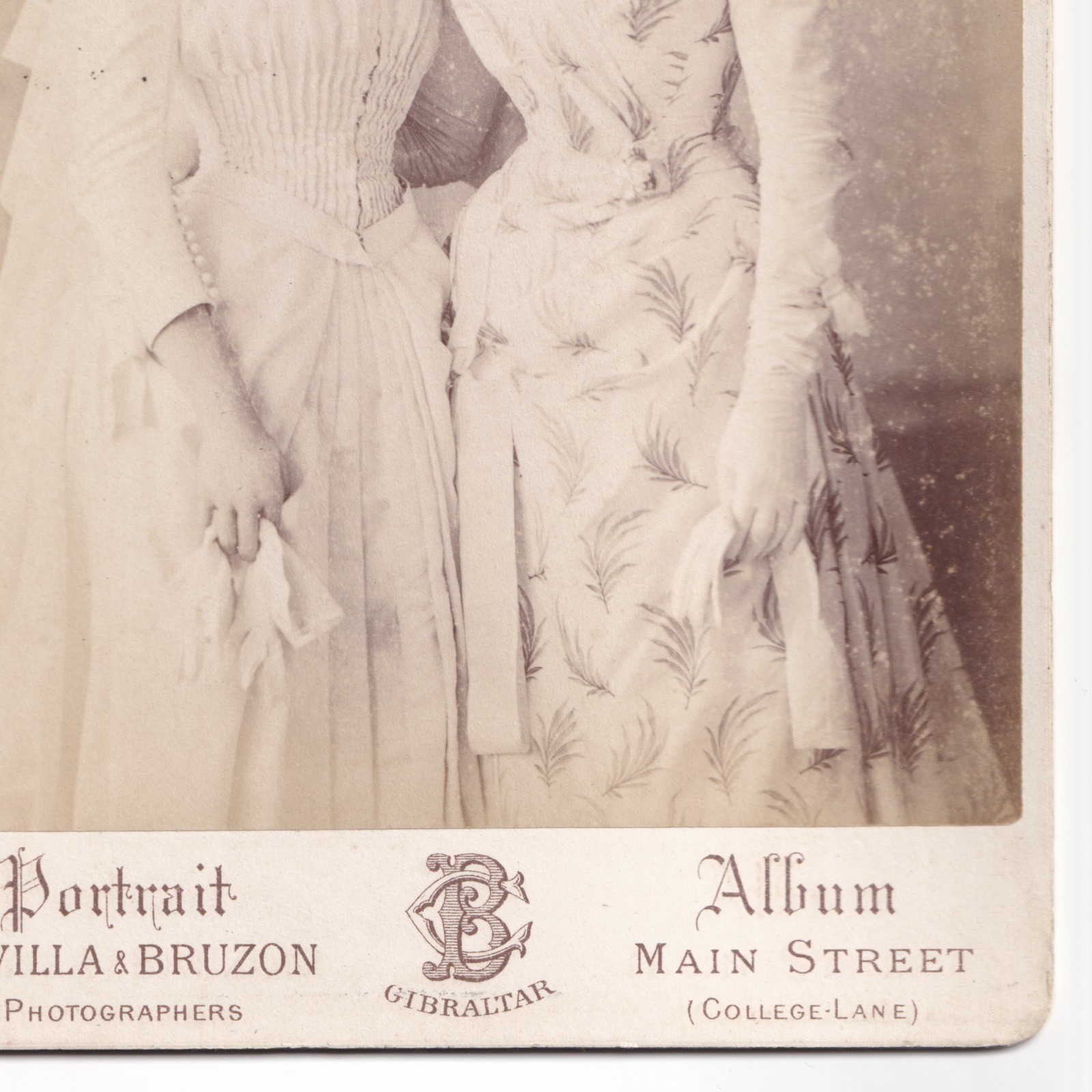 Cabinet Card: Cabinet Card: Two Women, Possibly Related. Cavilla & Bruzon Card, Gibraltar: catalogue image 8