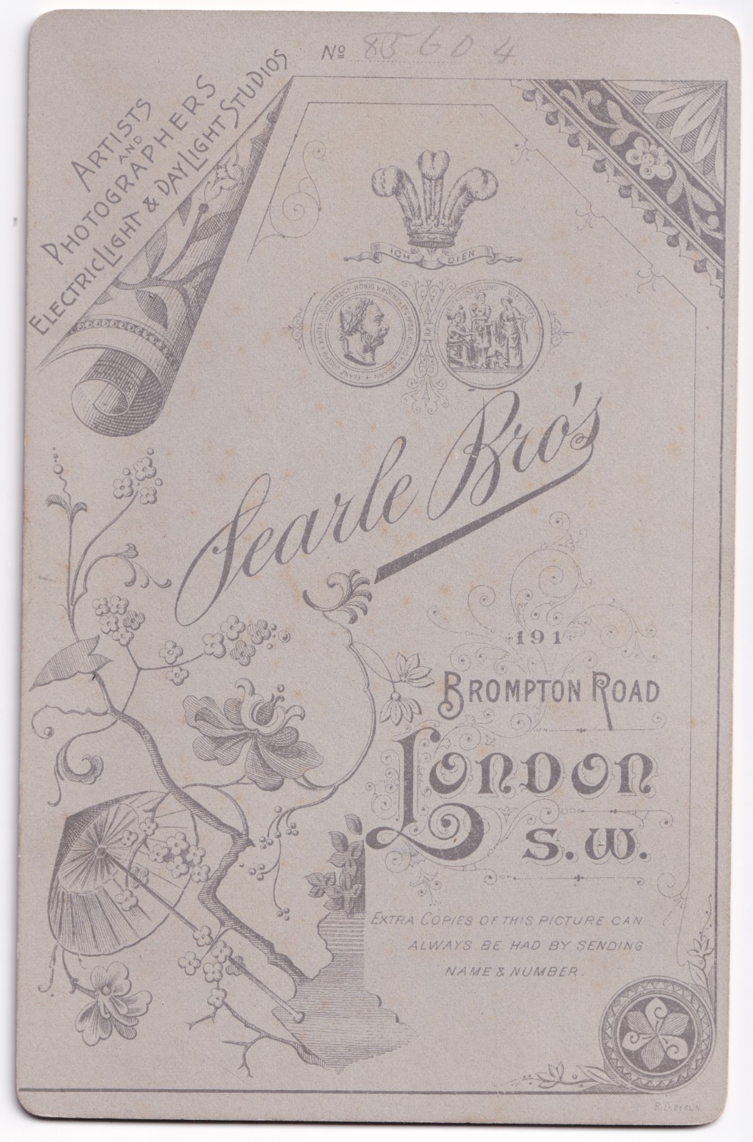Cabinet Card: Cabinet Card: Well Dressed Couple, Searle Bro’s Card, London.: catalogue image 3
