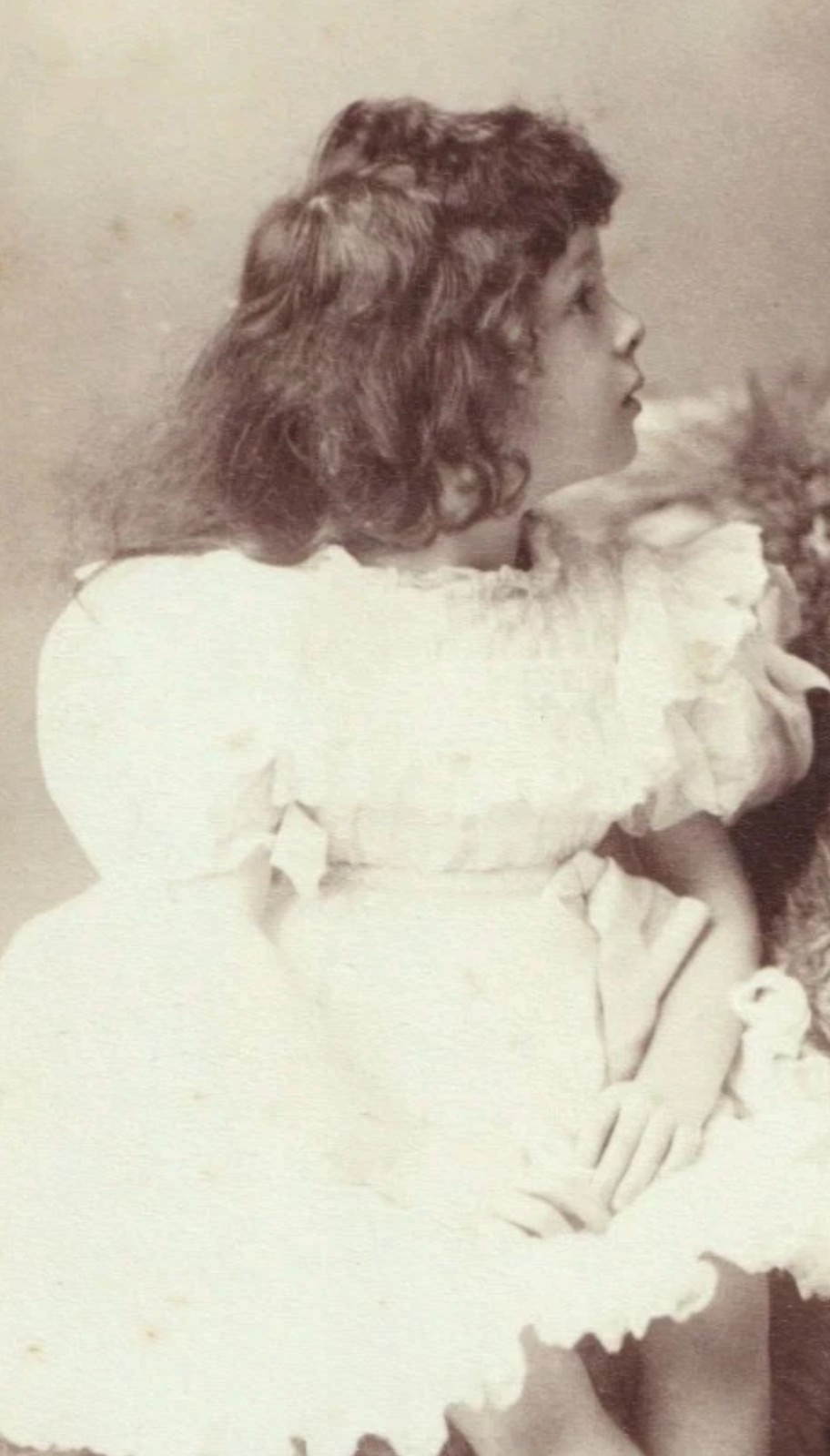 Cabinet Card: Cabinet Card: Young Girl, Curly Hair, Looking Away, Russell & Sons, Wimbledon.: catalogue image 3