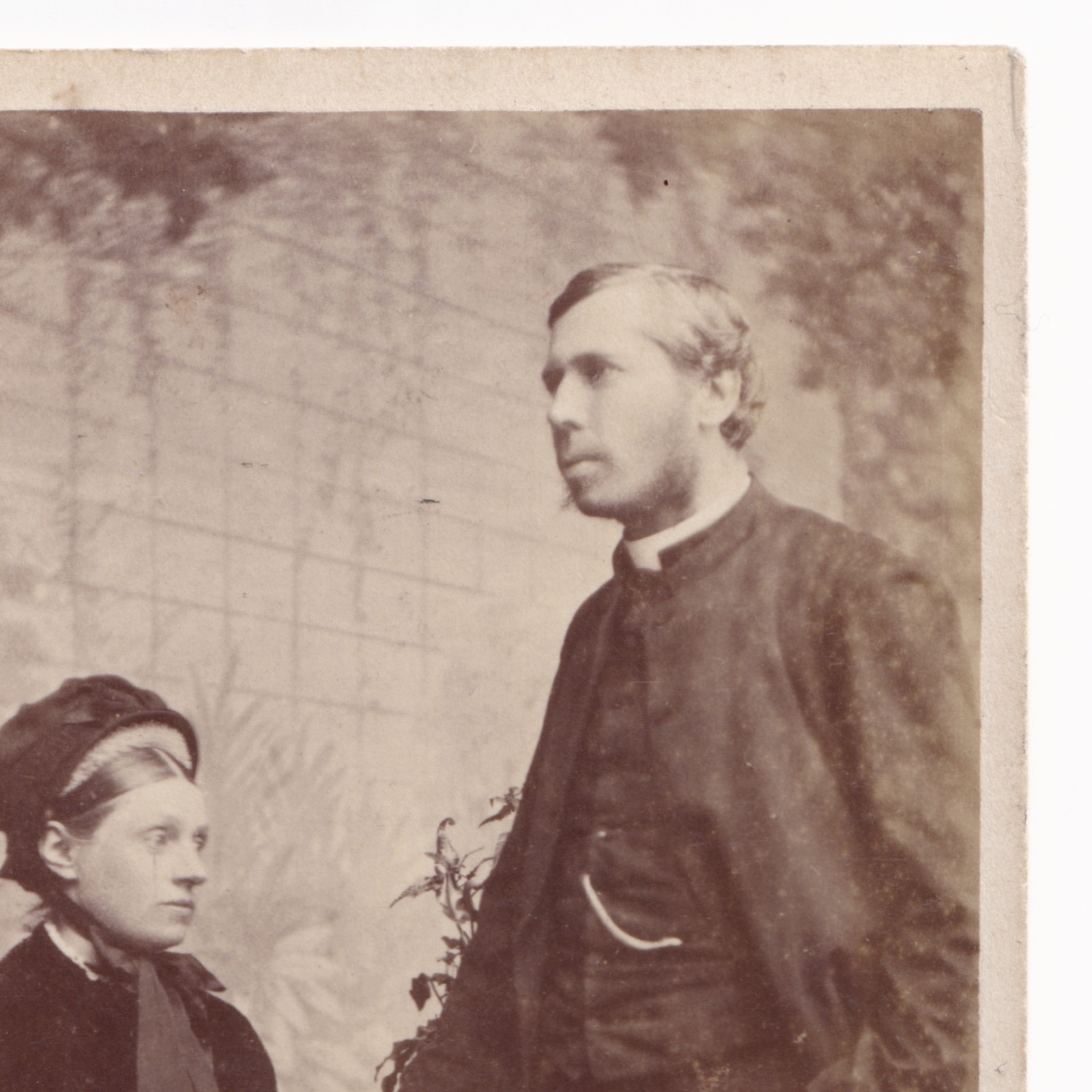 CDV: CDV, Clergyman or Religious Man with Woman. Samuel A. Walker Card. London. 13106: catalogue image 6