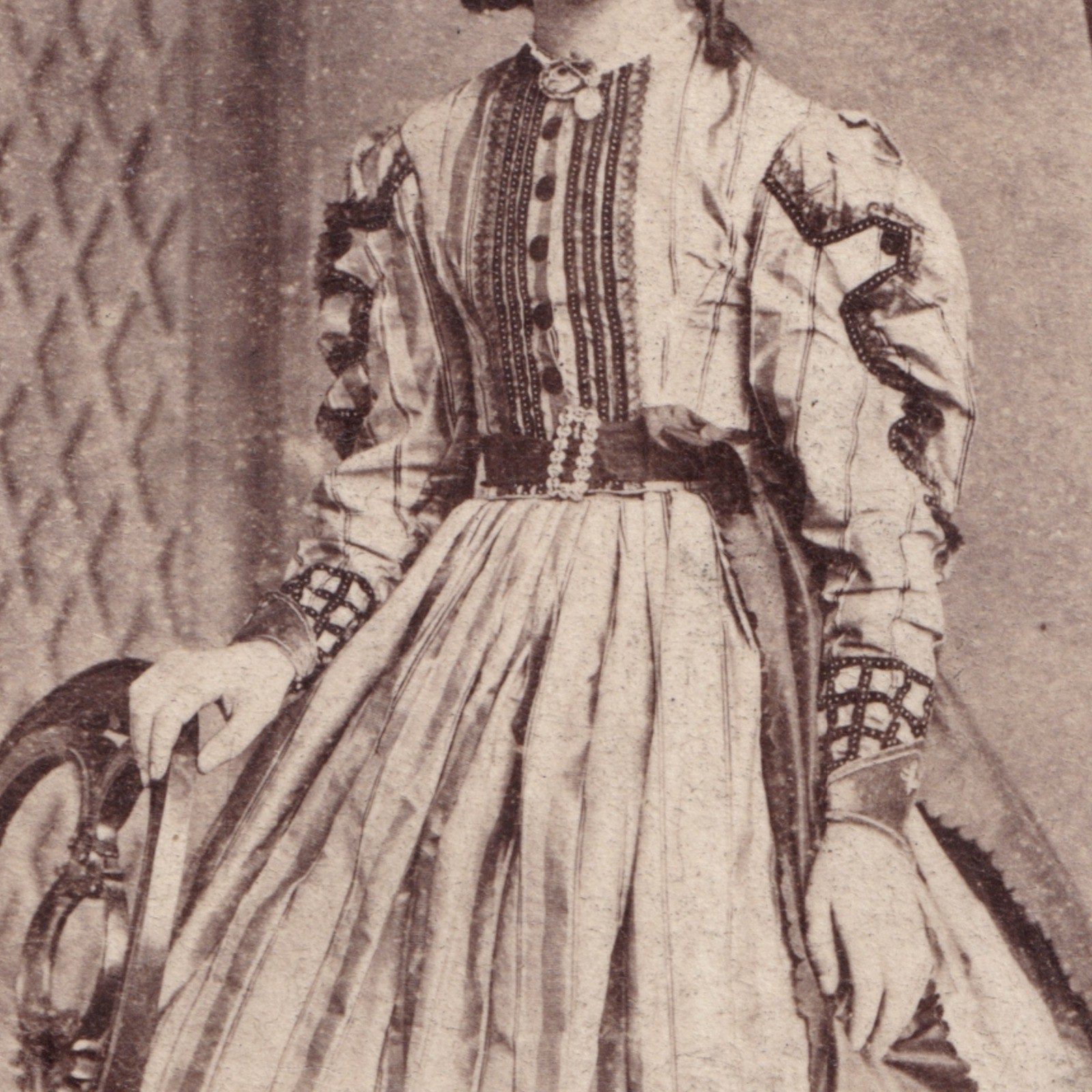 CDV: CDV: David Scott Card, Aberdeen. Woman in Full Dress.: catalogue image 7