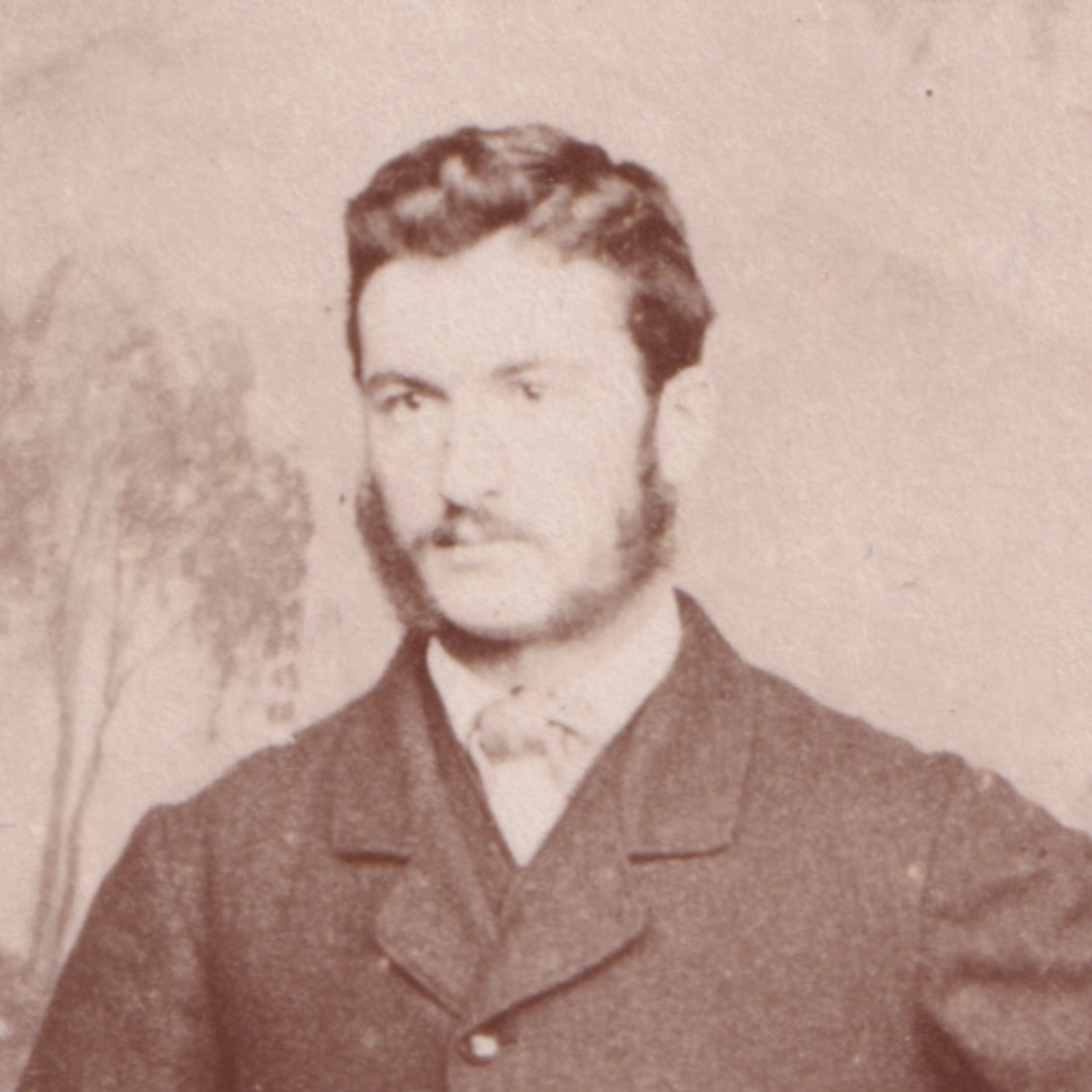 CDV: CDV: J. McDermid Card, Tarbert, Loch Fyne. Young Man, Smartly Dressed.: catalogue image 2