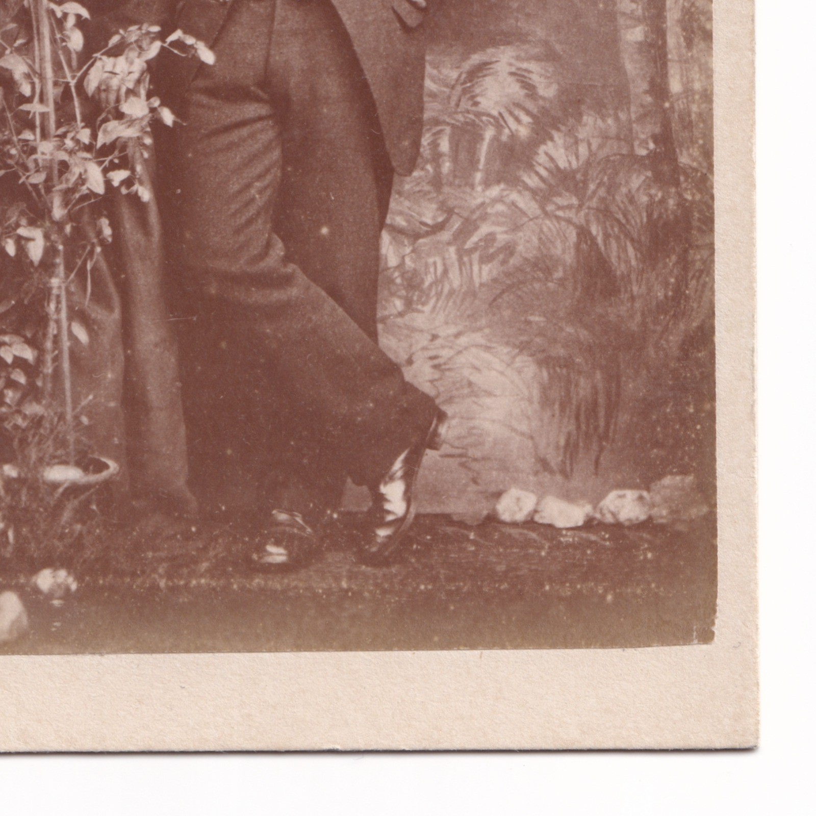 CDV: CDV: J. McDermid Card, Tarbert, Loch Fyne. Young Man, Smartly Dressed.: catalogue image 7