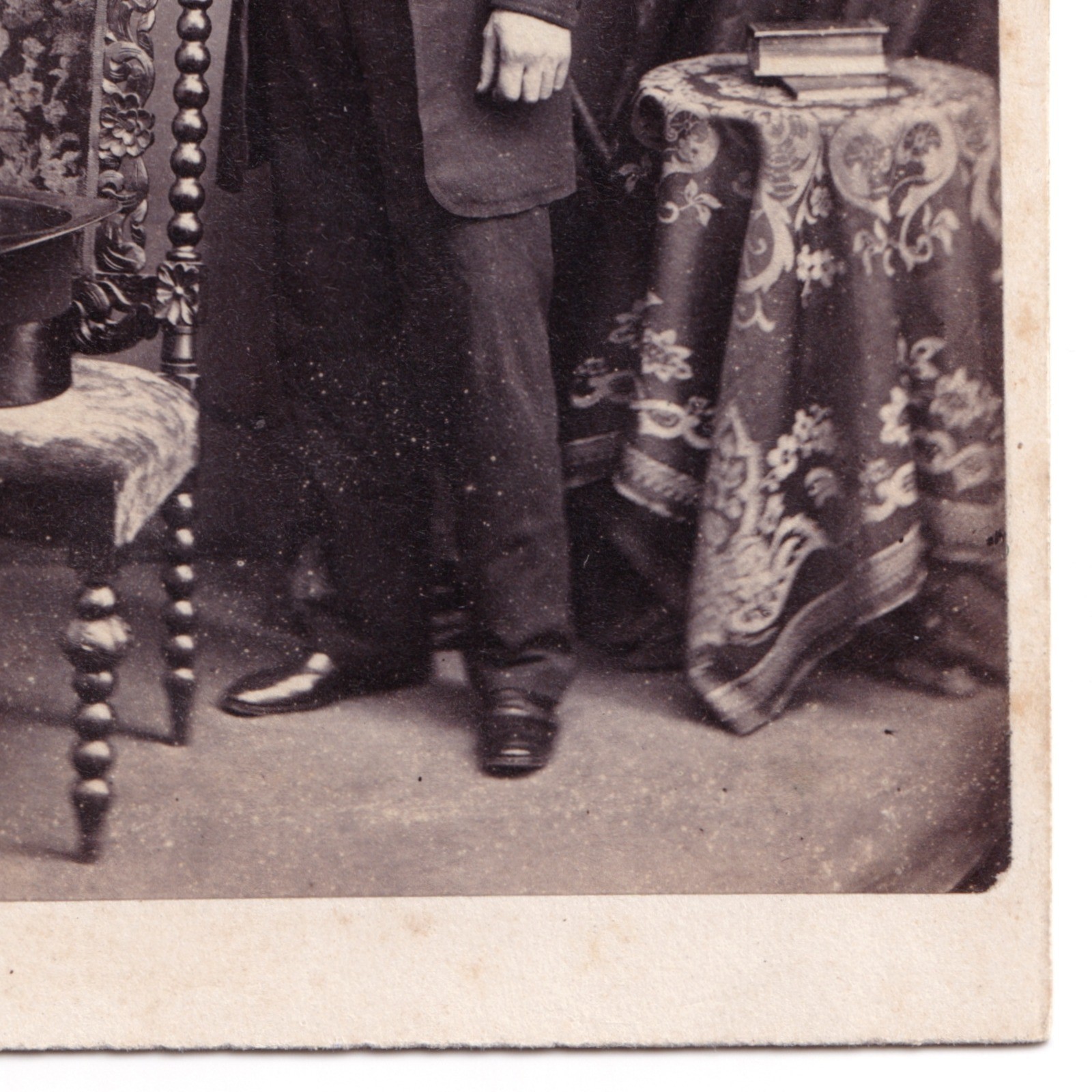 CDV: CDV, Man in Formal Dress, Top Hat, Ornate Chair, London School of Photography.: catalogue image 5