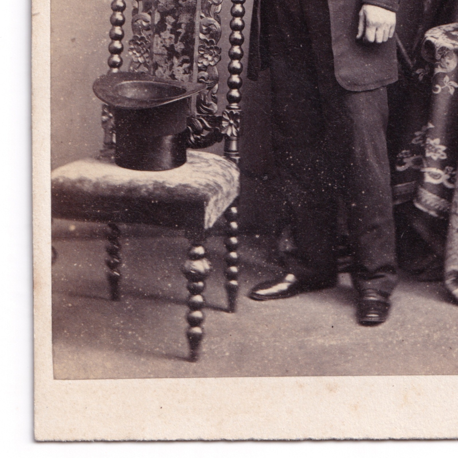 CDV: CDV, Man in Formal Dress, Top Hat, Ornate Chair, London School of Photography.: catalogue image 6