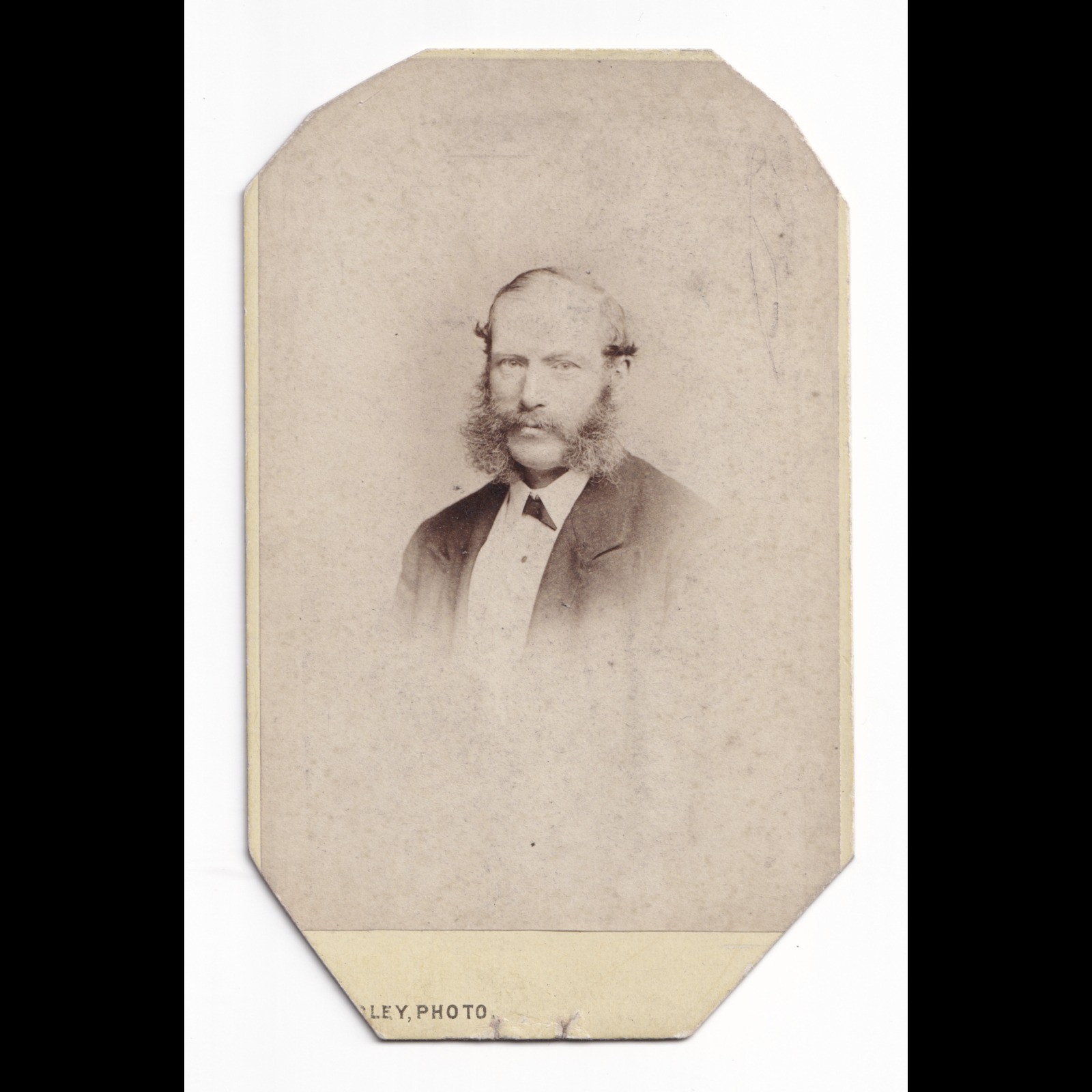 CDV: CDV: Man in Suit, Wardley, Lytham Card. Possibly Manchester Military Related.: catalogue image 1