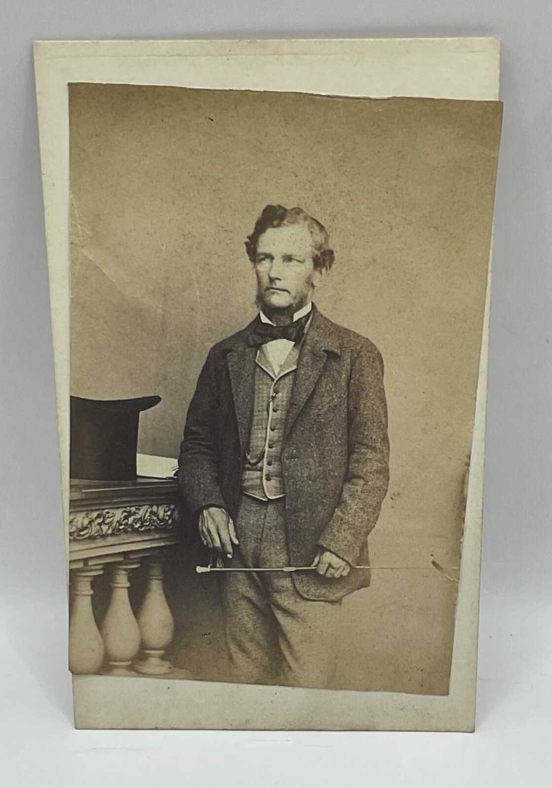CDV: CDV: Man, Possibly Major Charles Blagrave, Madras Infantry. Please read notes.: catalogue image 1