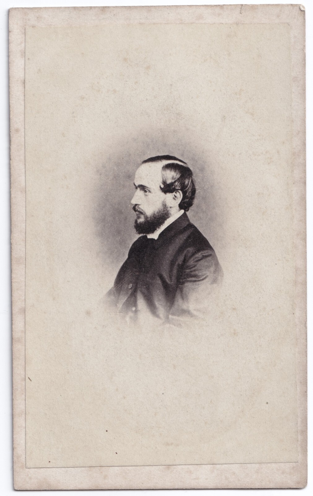 CDV: CDV: Man with Beard, T. Miller, Wellingborough, Northamptonshire Card.: catalogue image 1