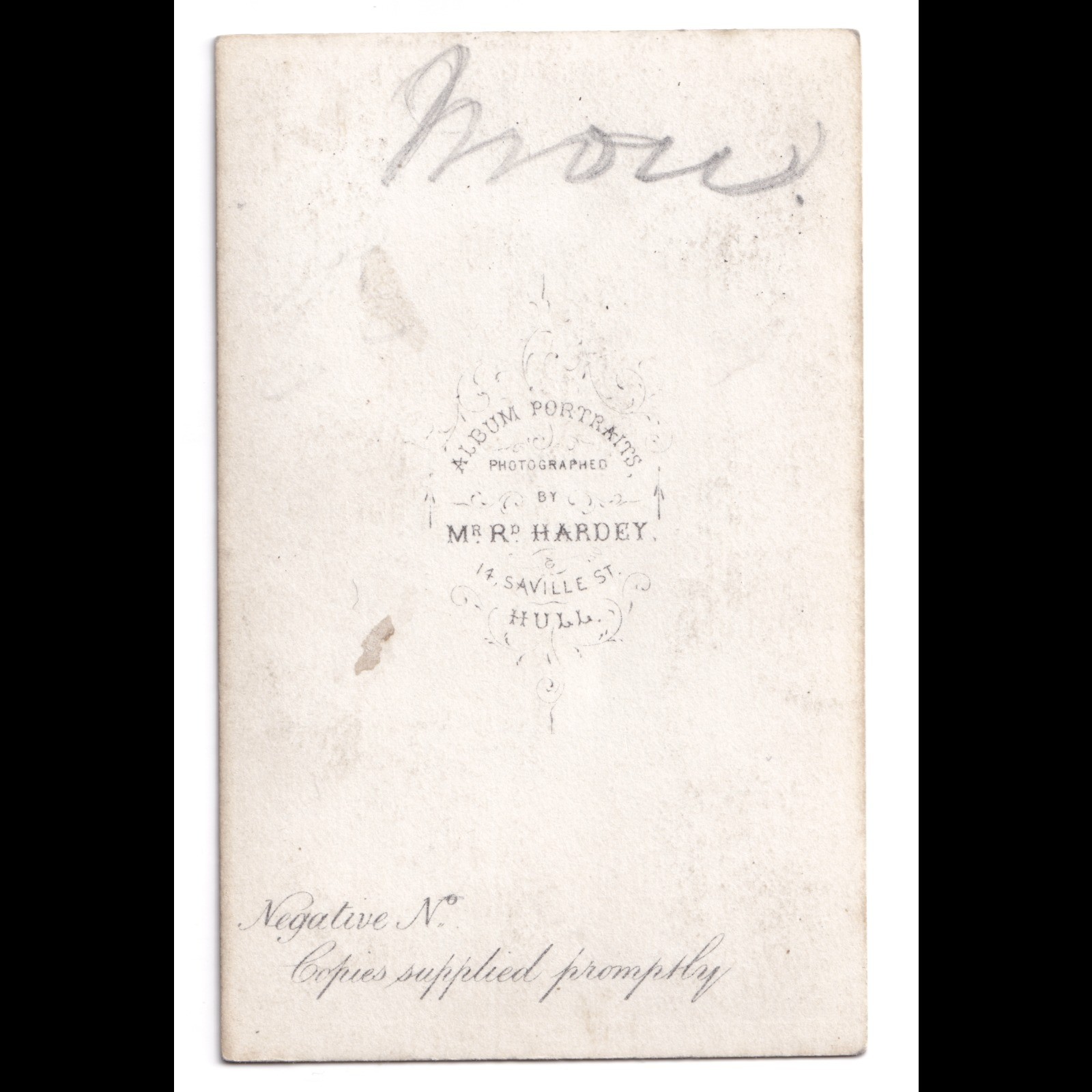 CDV: CDV: Mr Hardey Card, Hull. Seated Man.: catalogue image 3