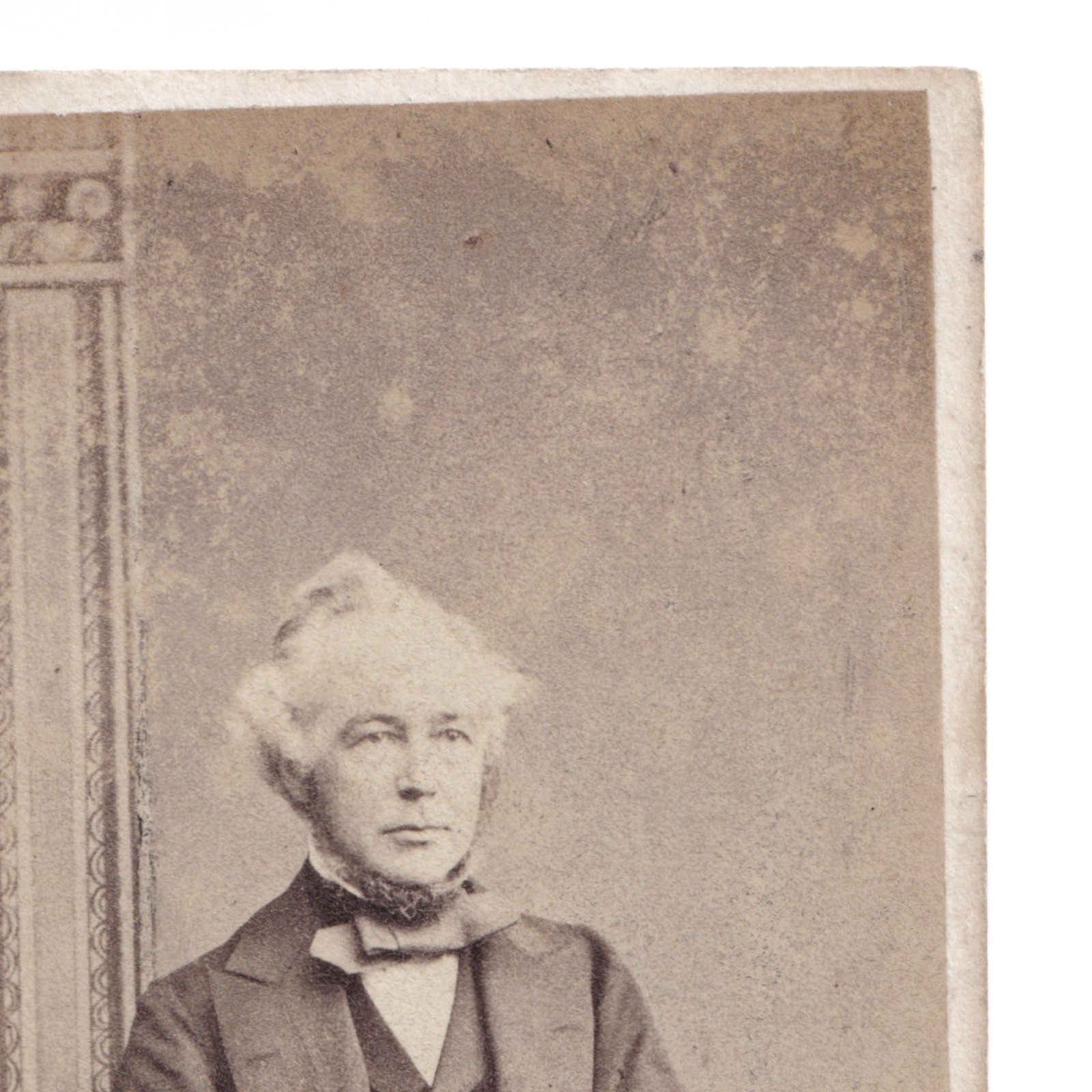 CDV: CDV: Mr Hardey Card, Hull. Seated Man.: catalogue image 7