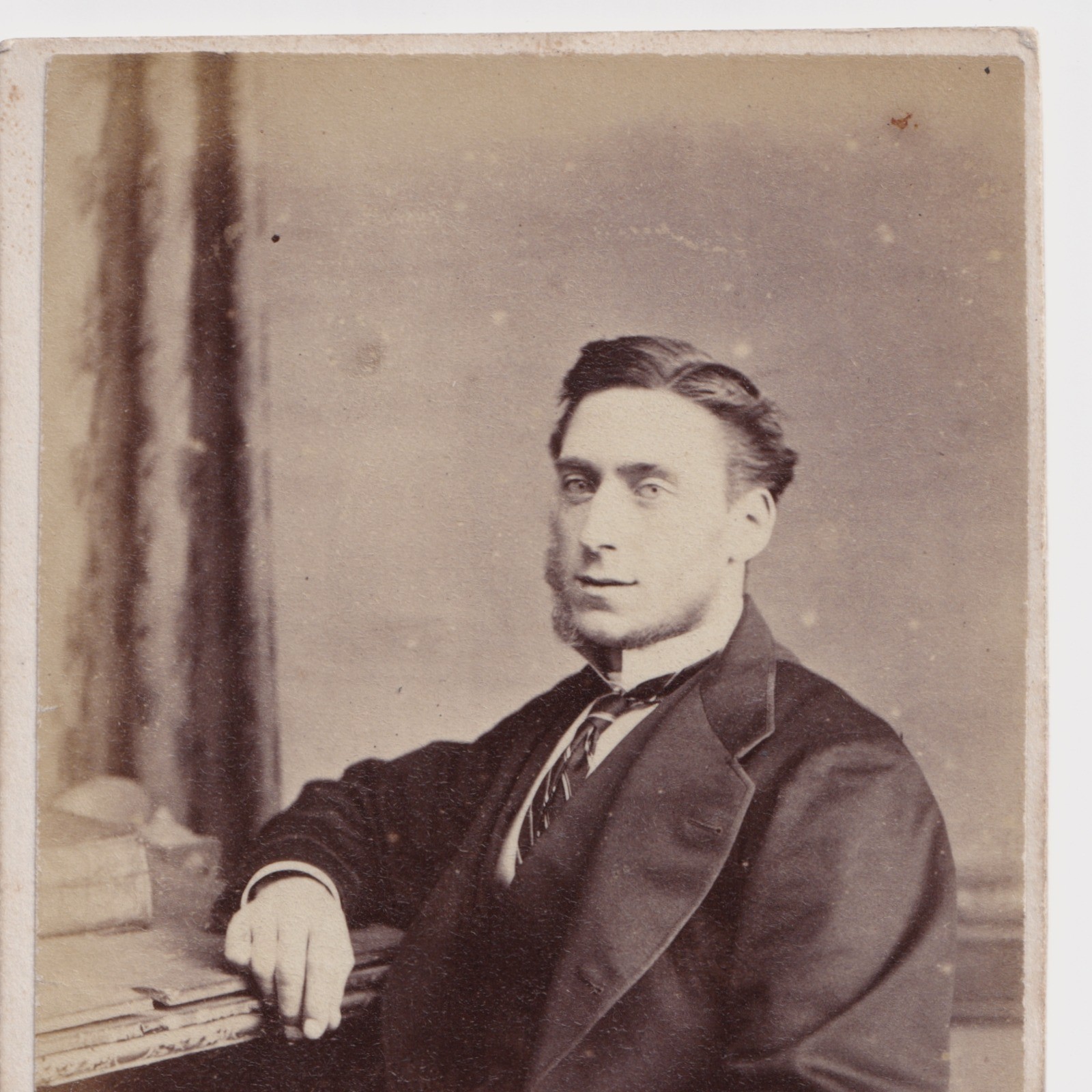 CDV: CDV: W. New Card, Brompton Road. Seated Man, Possibly a John Callaghan.: catalogue image 5