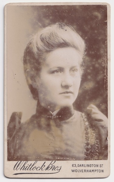 CDV: CDV: Young Woman Off-Camera Gaze. Whitlock Bros Wolverhampton: catalogue image 1