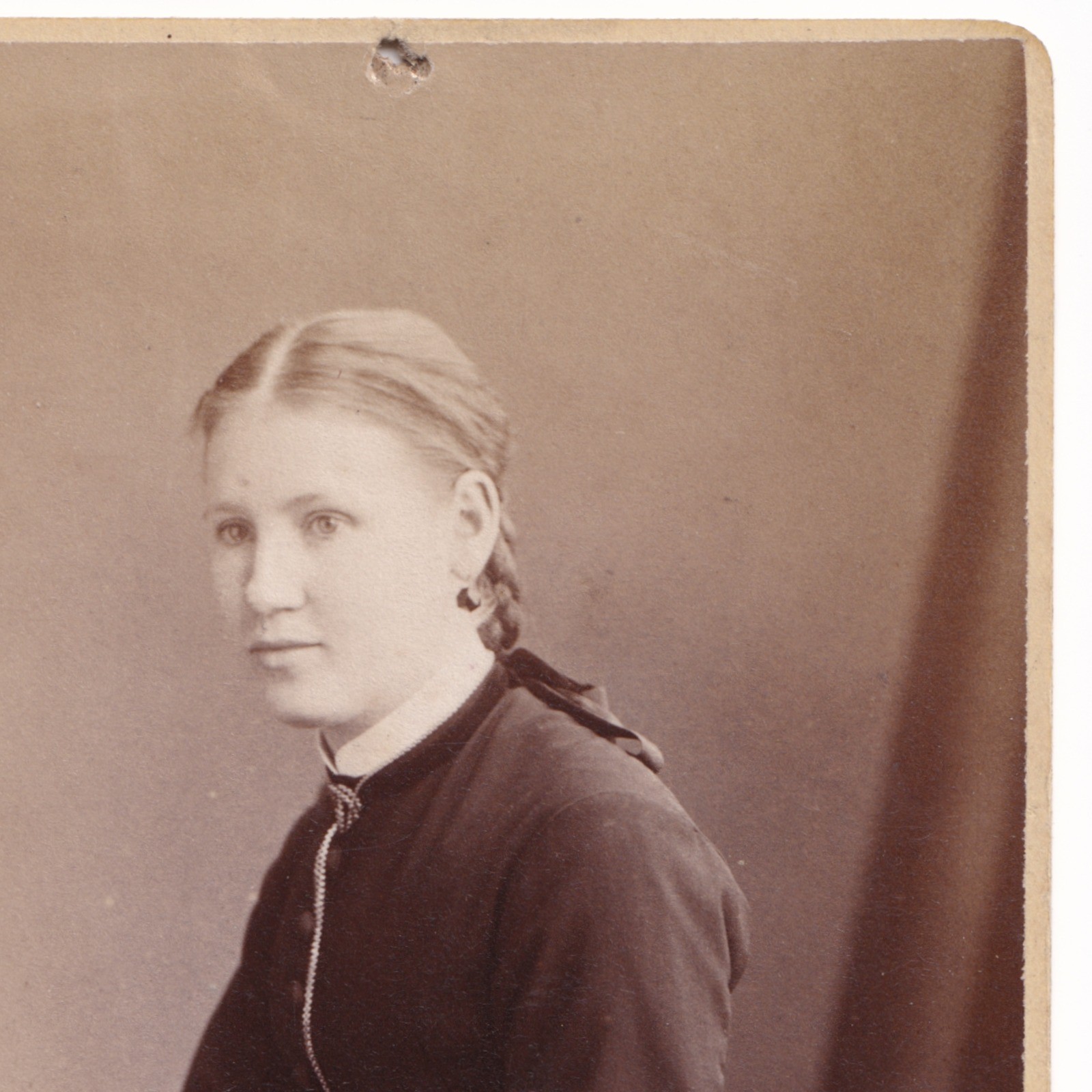 CDV: CDV: Young Woman, Pulled-Back Hair, Braided. G. A. Oldham, Colchester Card.: catalogue image 14