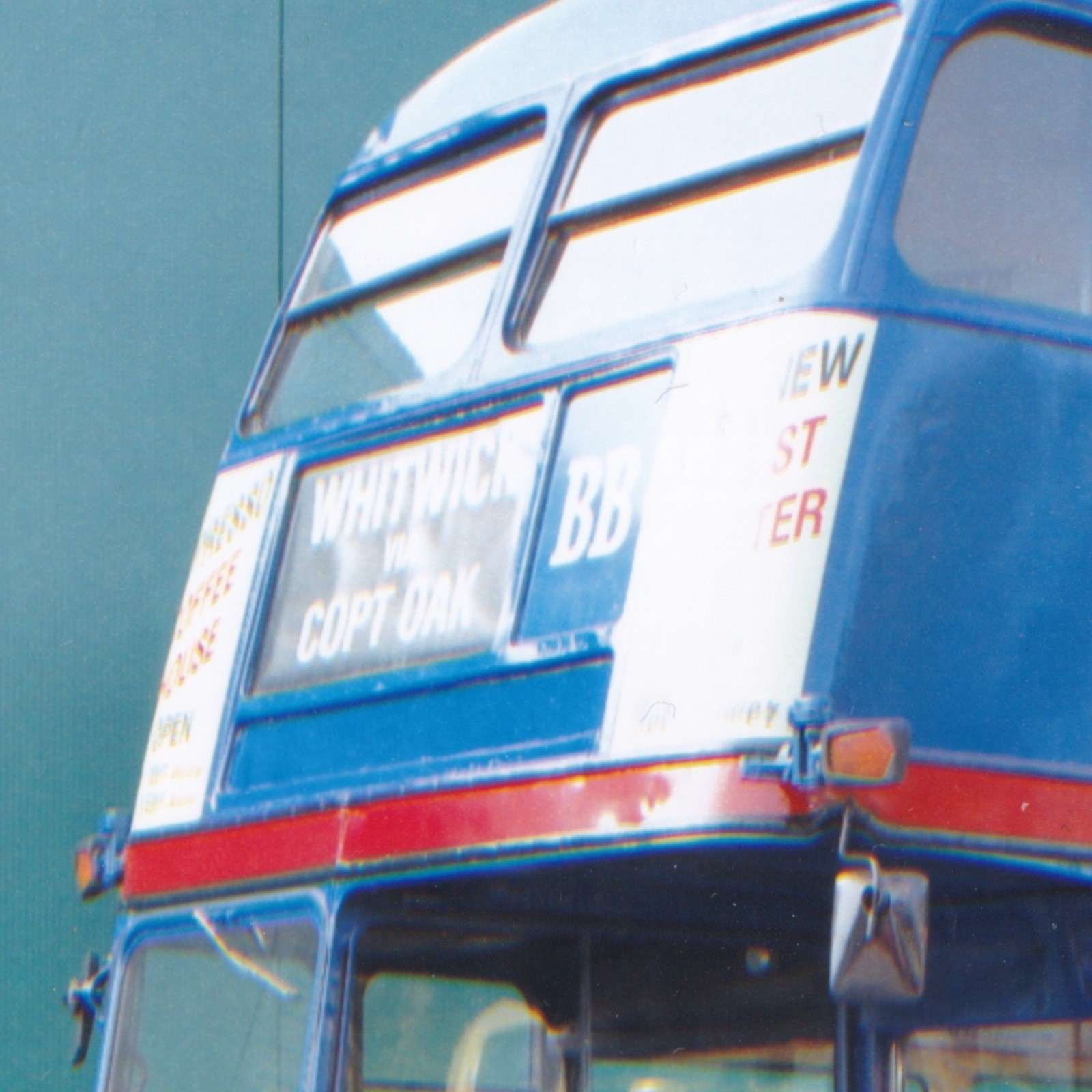 Photograph: Photograph: Vintage Bus, Reg KLB 596, CLEMERSONS Leicester, Loughborough Advert.: catalogue image 9