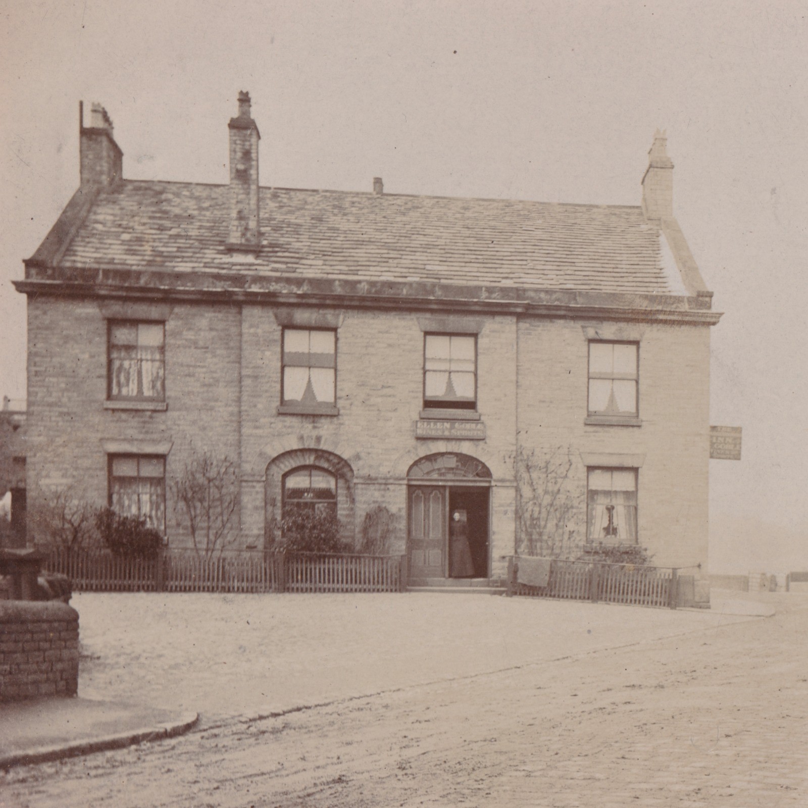 Postcard: Postcard: Low Leighton, Derbyshire, Pub. Real Photograph.: catalogue image 2