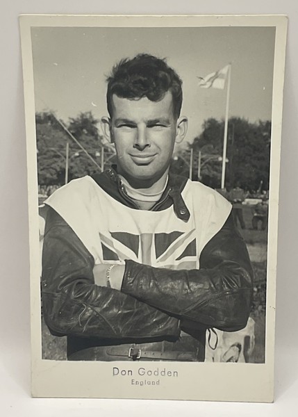 Postcard: Postcard Or Picture Card, DON GODDEN, MOTORCYCLE RACER, REAL PHOTOGRAPH.: catalogue image 1