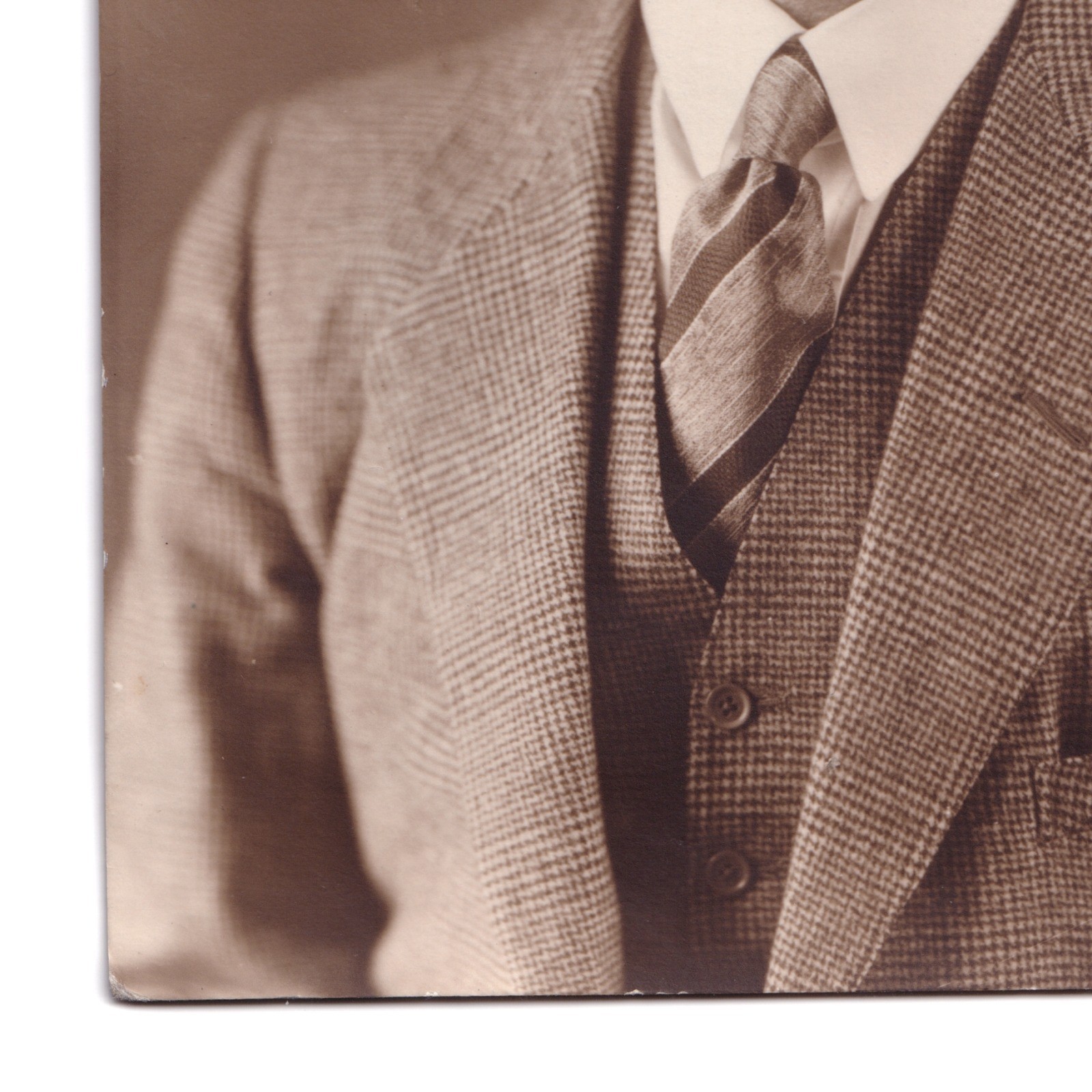 Postcard: Postcard: Possible Portrait of Bruce Bairnsfather, Cartoonist.: catalogue image 7