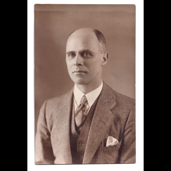 Postcard: Postcard: Possible Portrait of Bruce Bairnsfather, Cartoonist.: catalogue image 1