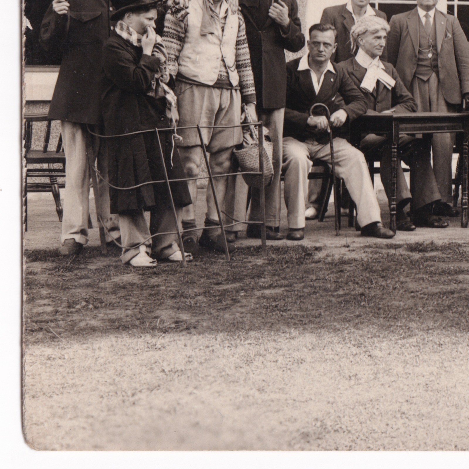 Postcard: Postcard: Railway Convalescent Home Dawlish. Group Photograph. Chapman & Son.: catalogue image 15