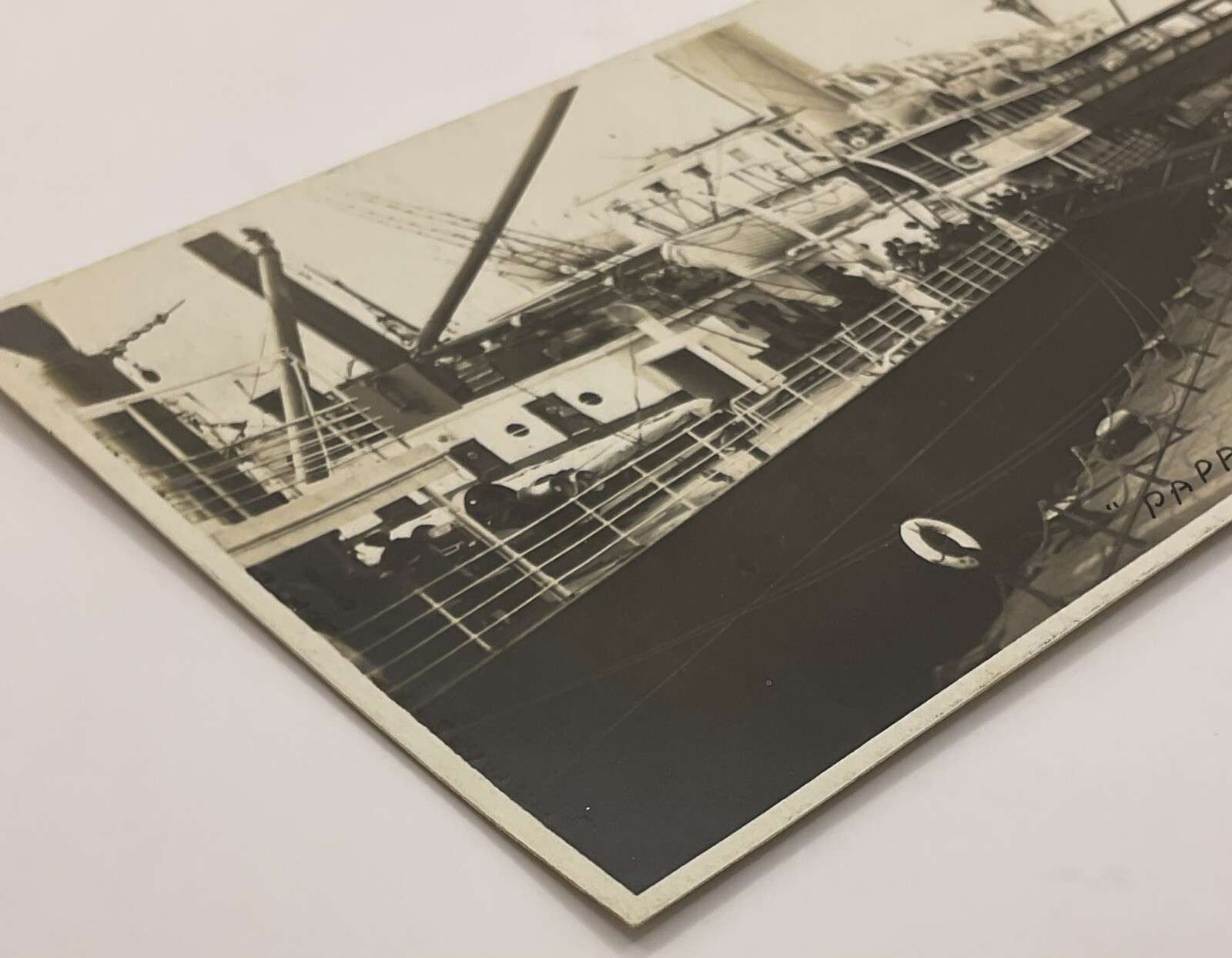 Postcard: Vintage Postcard, Ship PAPAROA. EMBARKING PASSENGERS.: catalogue image 5